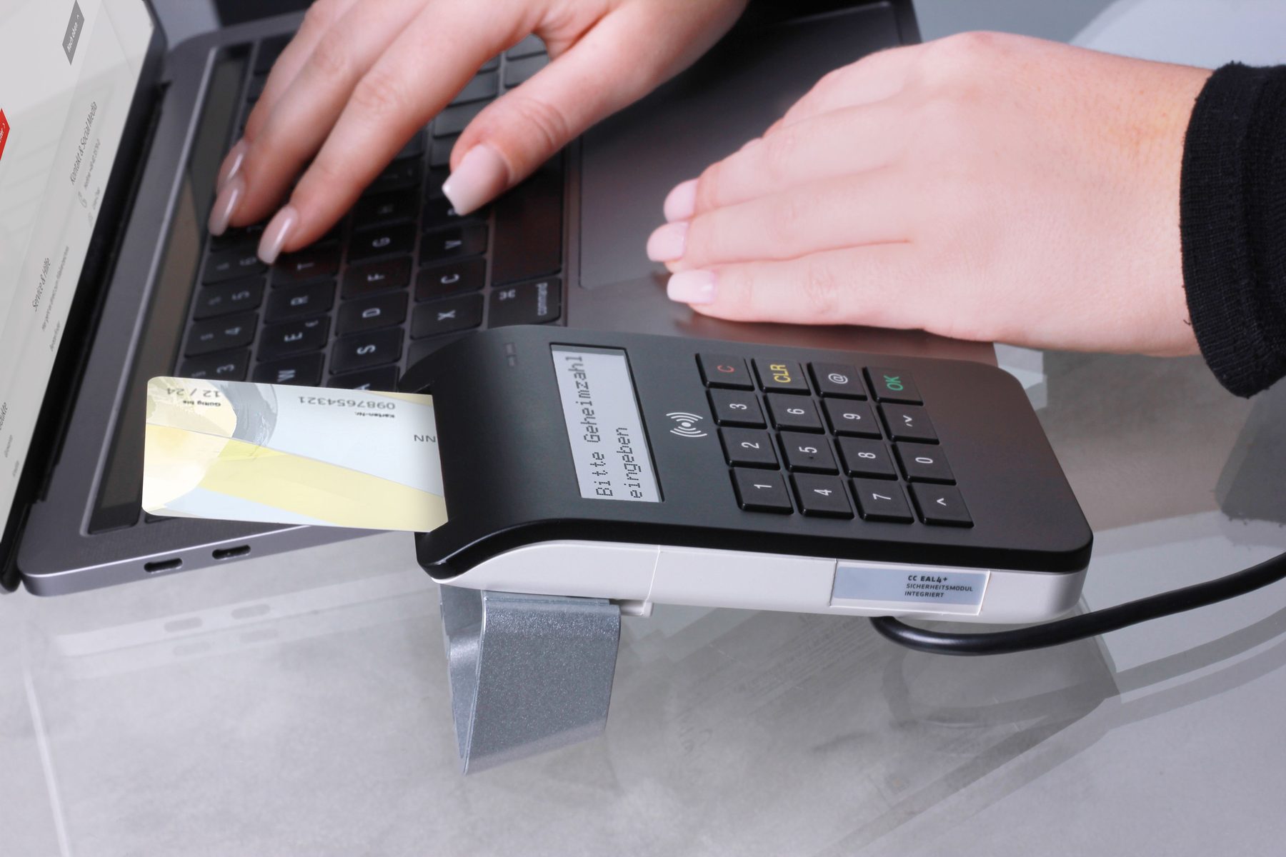Control cash flow, users, and payments online.